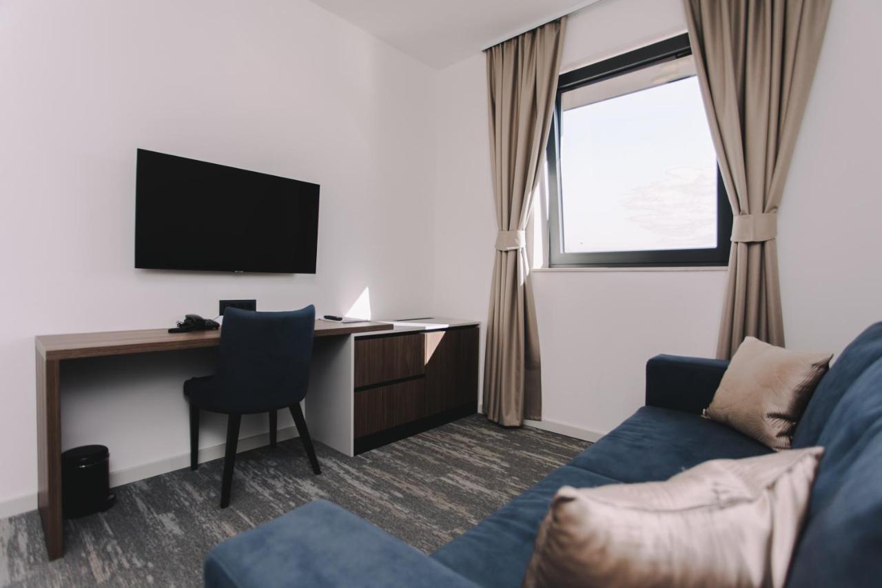 Hotel Batuda سبليت المظهر الخارجي الصورة